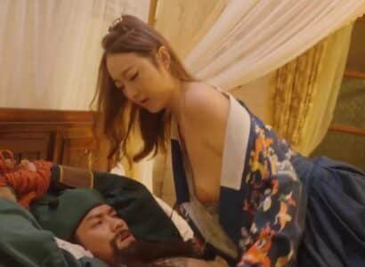 phim sex mck Nuốt tinh trùng từ hai con cặc cùng một lúc, chơi cho hai lỗ em tê tái